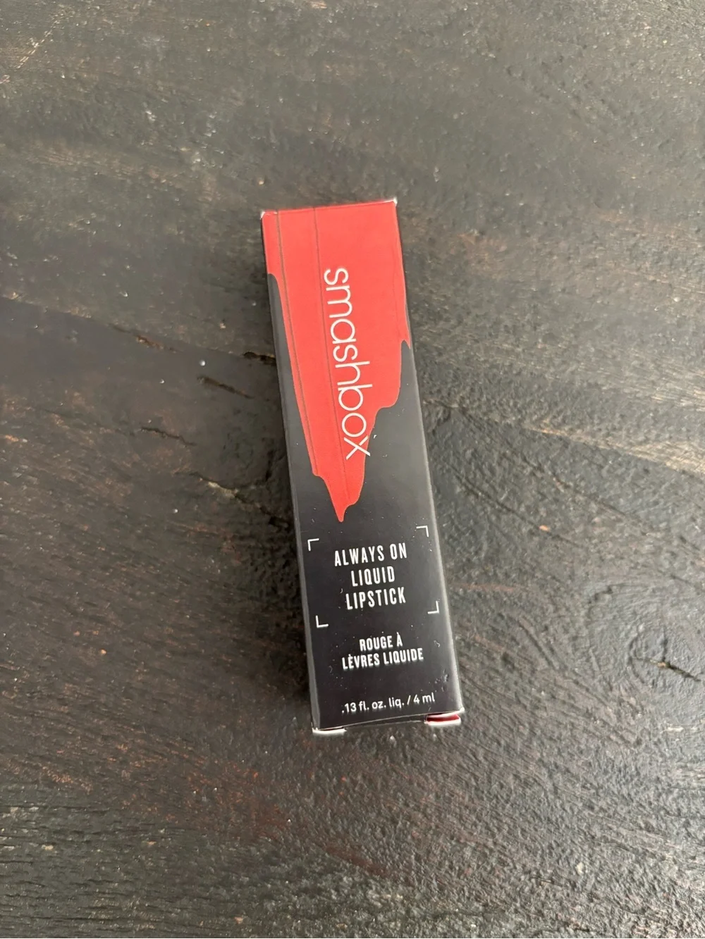 Smashbox Bundle of unopened brands new lip products: Liquid Lipstick, lipstick
